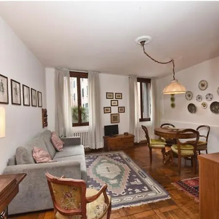 Appartement San Marco Garden House